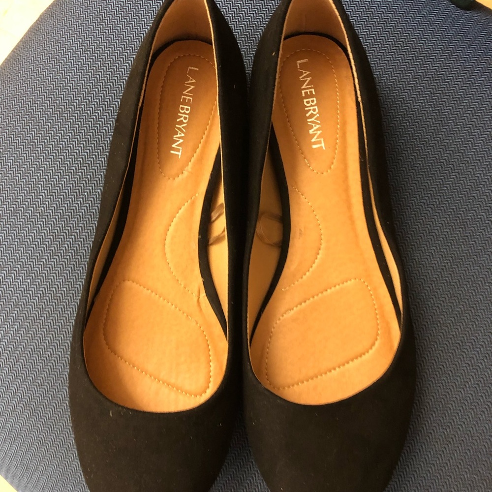 Lane Bryant Black flats NWOT 11W